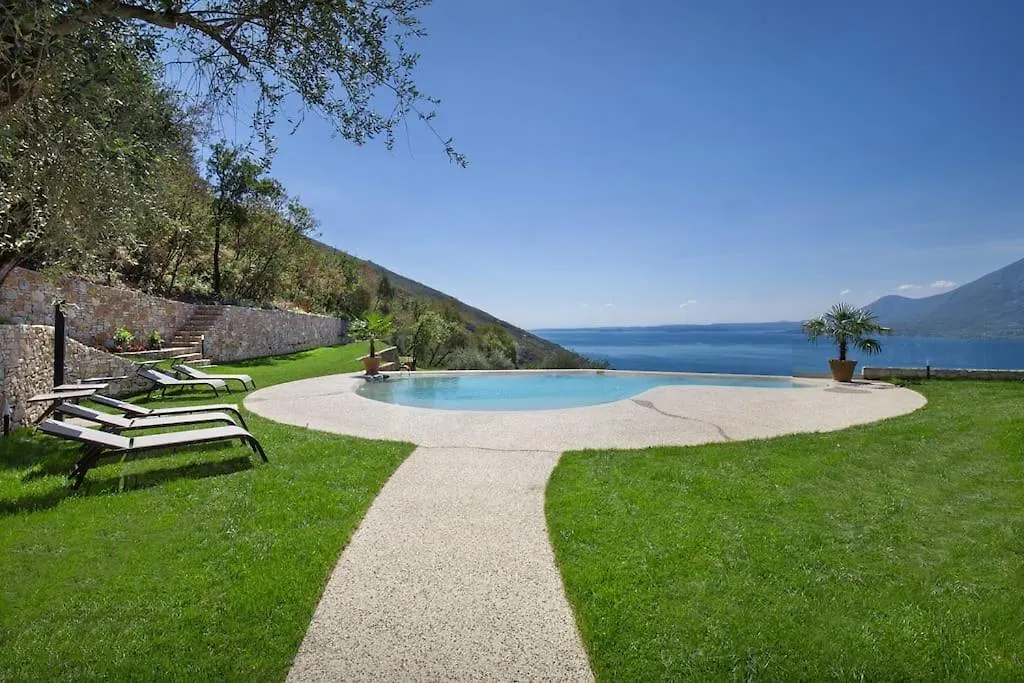 Villa Divina - Apt Divina Con Piscina E Vista Lago Castelletto Di Brenzone 0*,