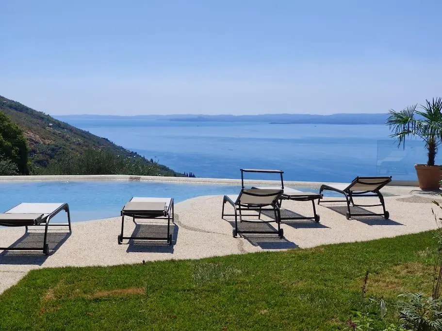 Villa Divina - Apt Divina Con Piscina E Vista Lago Castelletto Di Brenzone Lejlighed