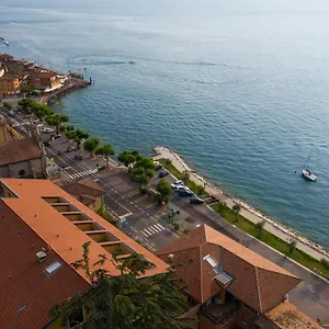 Hotel Garda Family House, Castelletto Di Brenzone