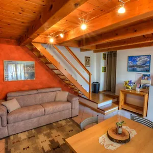 Casetta Alla Corte Apartment