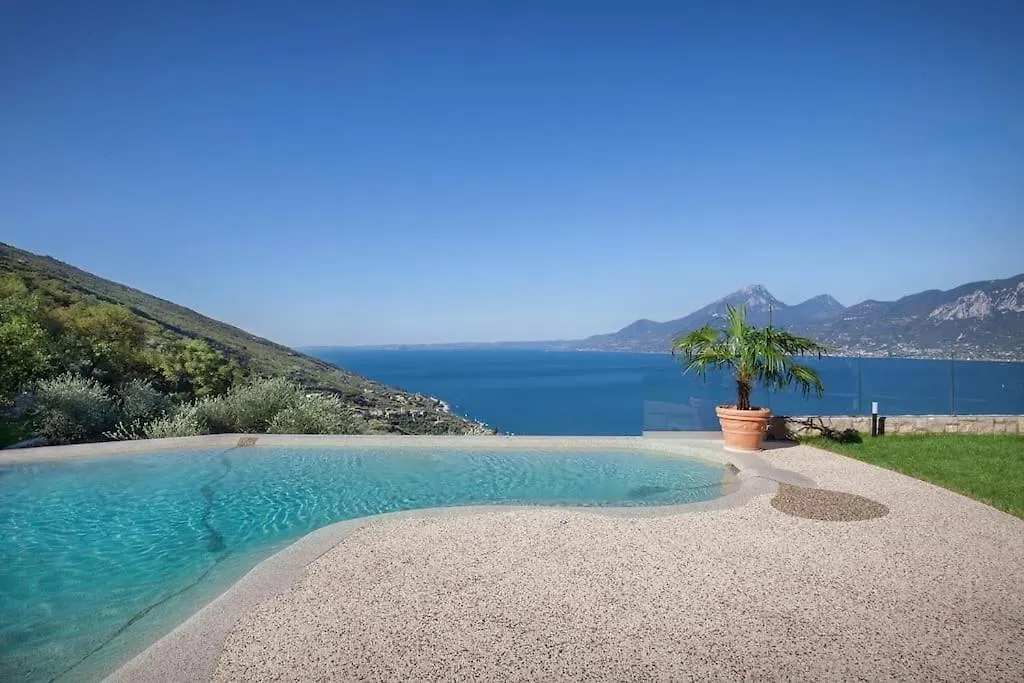 Apartment Villa Divina - Apt Divina Con Piscina E Vista Lago Castelletto Di Brenzone Italy